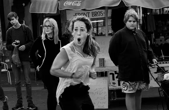 ORNA NAOR | STREET PHOTOGRAQPHY